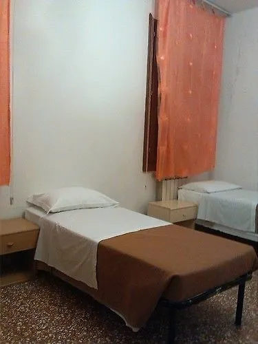 Guest house Backpackers House Venice